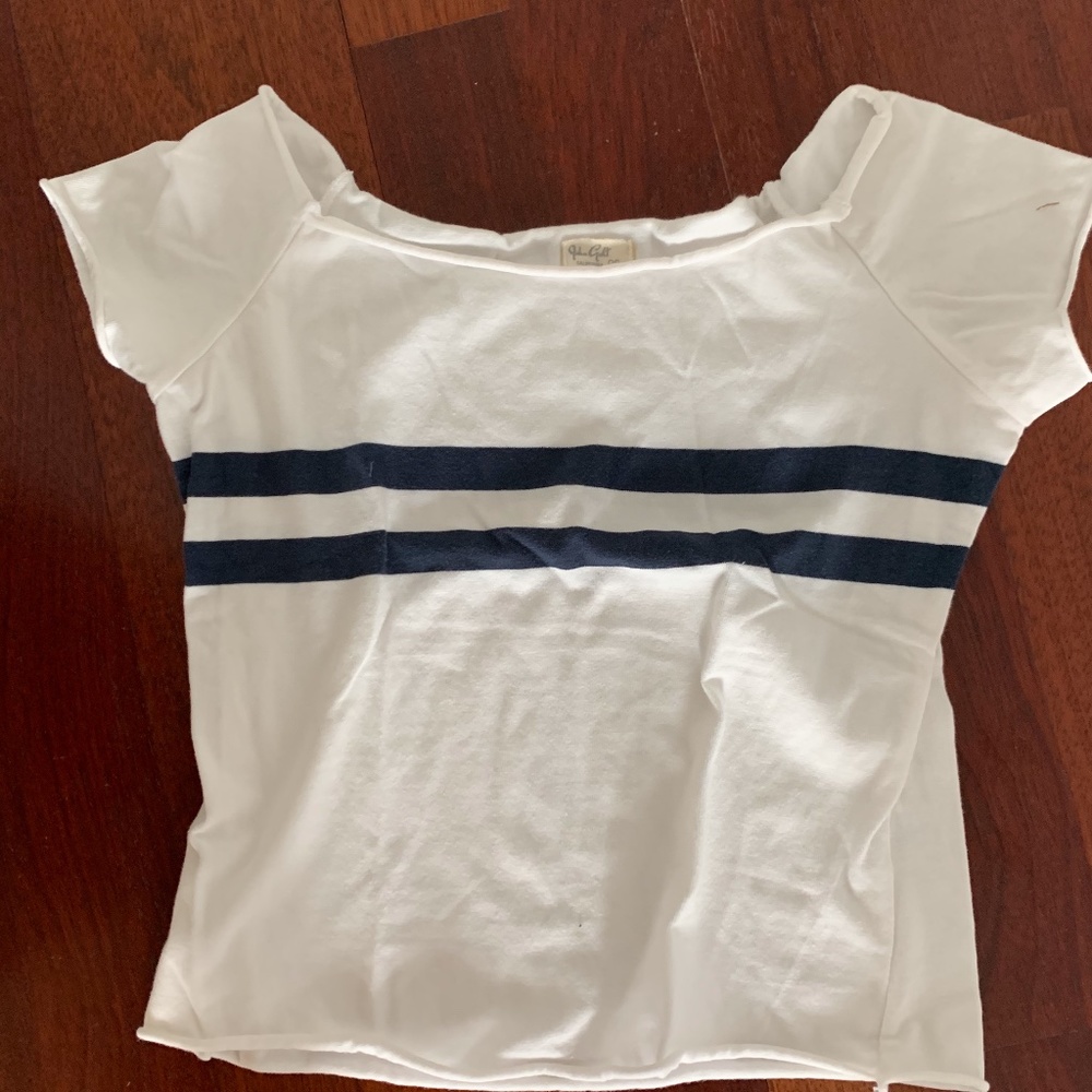 brandy Melville off the shoulder top